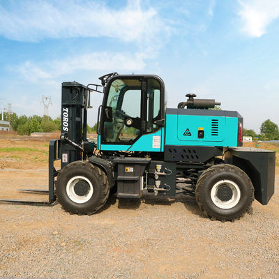 7000 lbs ngồi tự động địa hình gồ ghề xe nâng với 2 trong độ dày nĩa