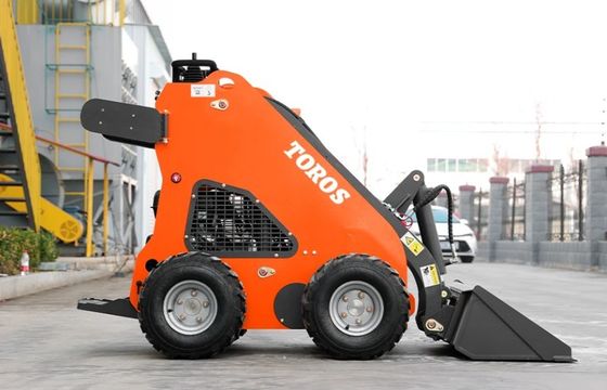 Mini Stand Up Steer Khả năng điều khiển nhiều mục đích